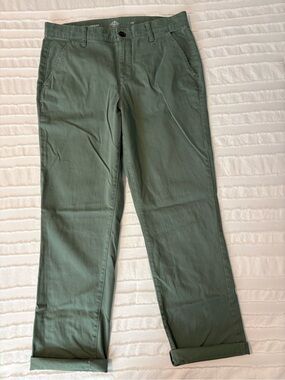 Women’s Sage Green Casual Chino Pants